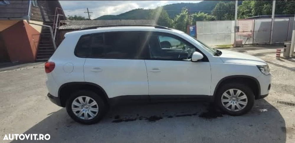 Volkswagen Tiguan - 4