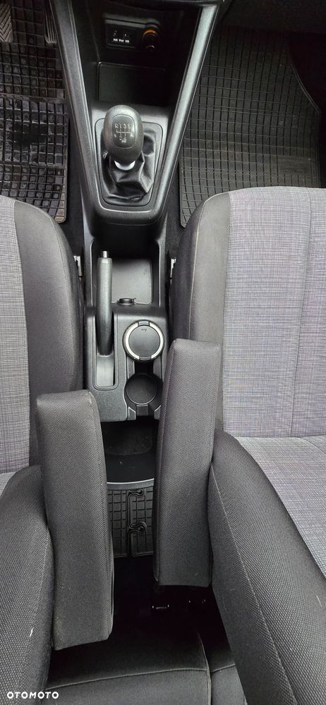 Kia Venga 1.4 L - 38