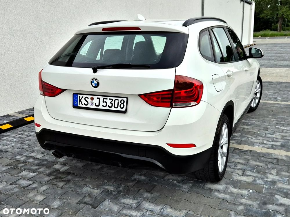BMW X1 sDrive18d xLine - 19