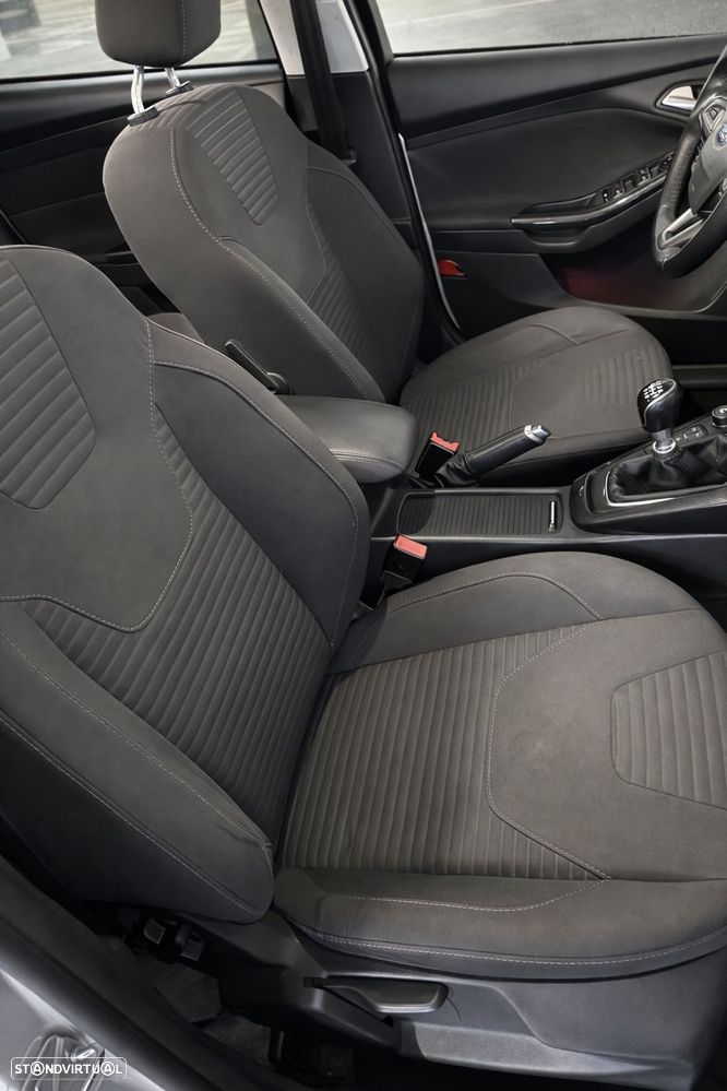 Ford Focus 1.0 EcoBoost Titanium - 7