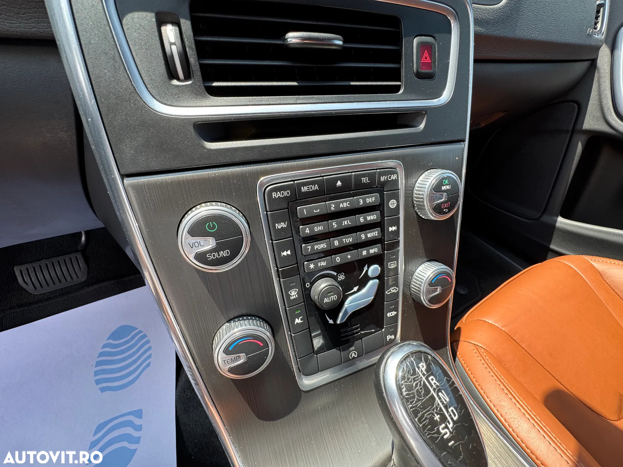 Volvo V60 D4 VEA Start-Stop Momentum - 28