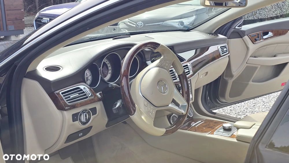 Mercedes-Benz CLS 350 CDI BlueEff - 14