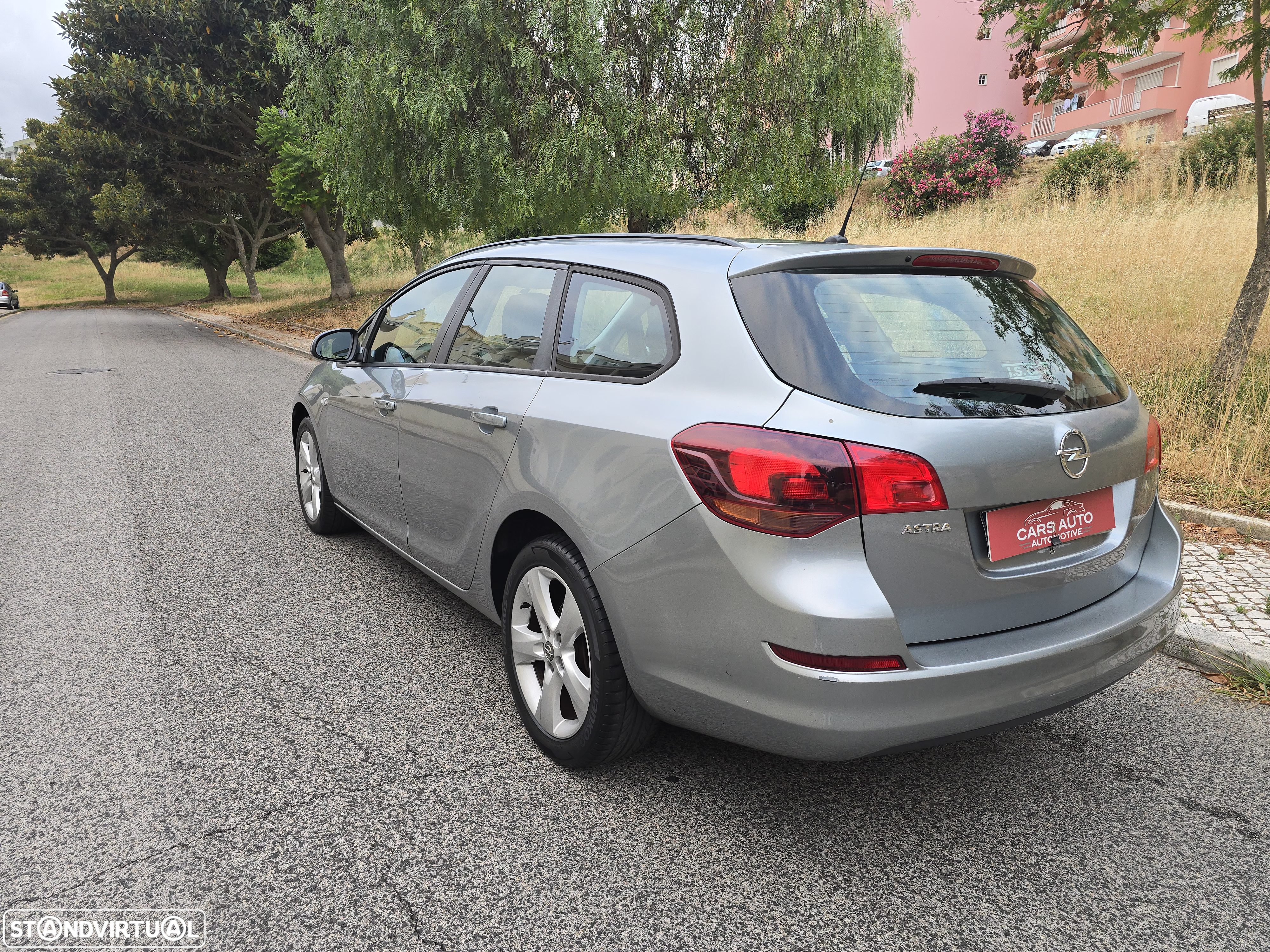 Opel Astra Sports Tourer 1.4 Executive J16 - 9