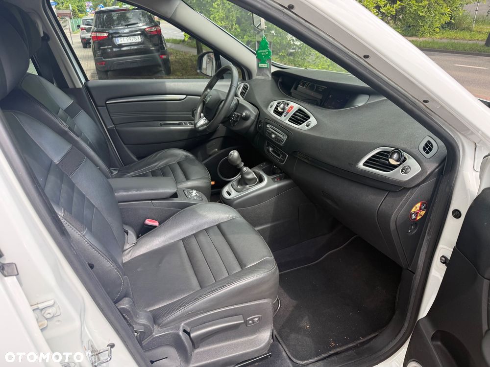 Renault Scenic 1.4 16V TCE Expression - 12