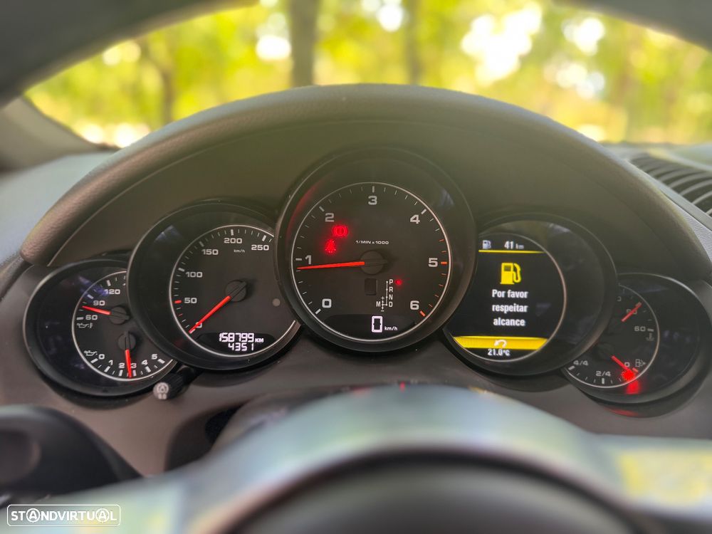 Porsche Cayenne Platinum Edition - 11