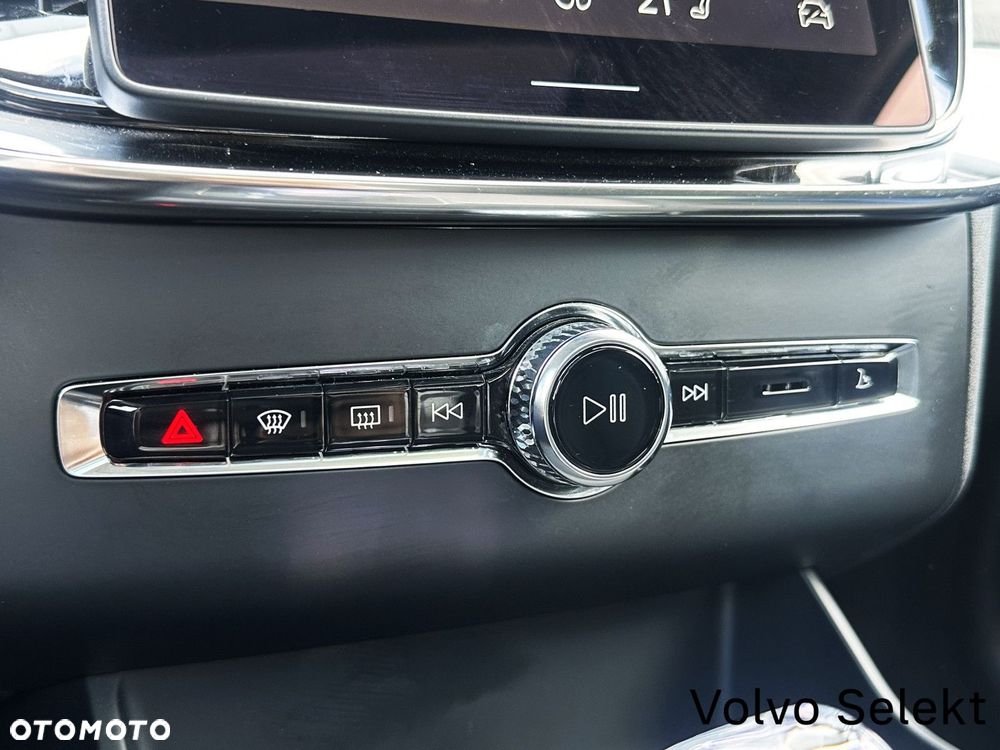Volvo XC 90 - 18