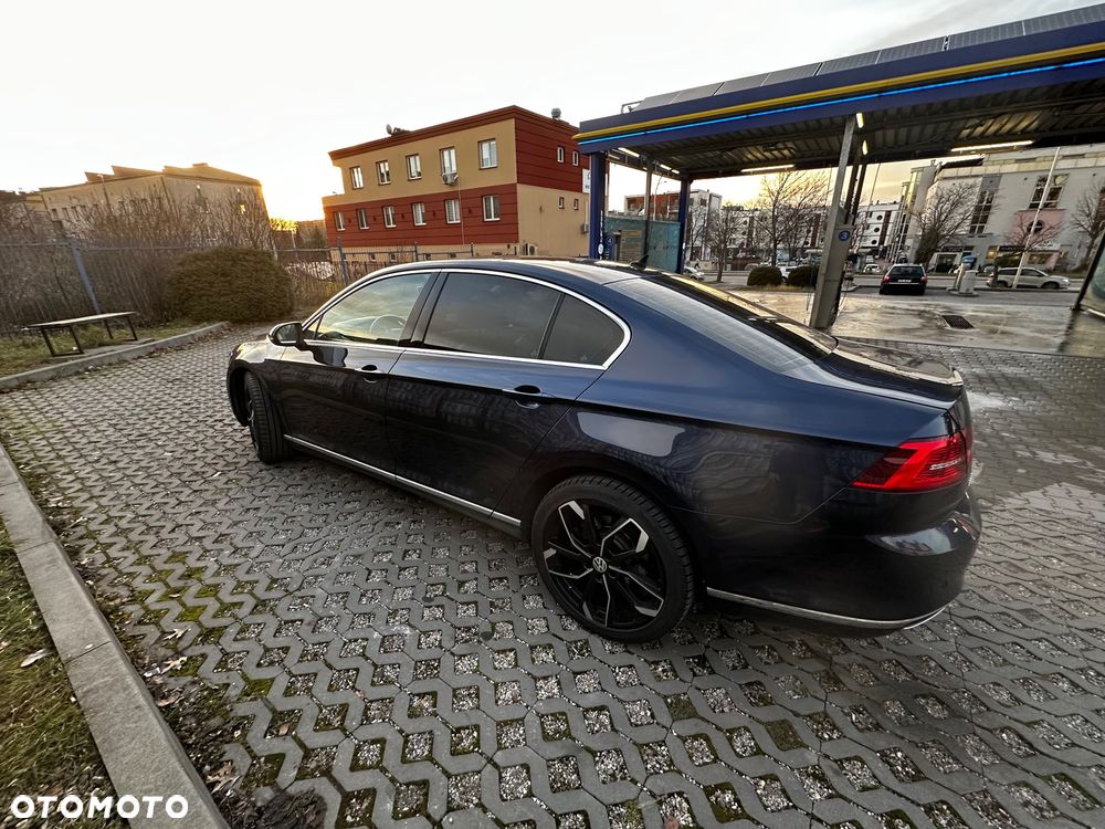 Volkswagen Passat - 14