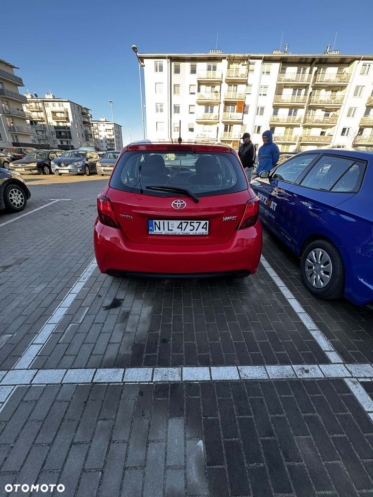 Toyota Yaris - 4