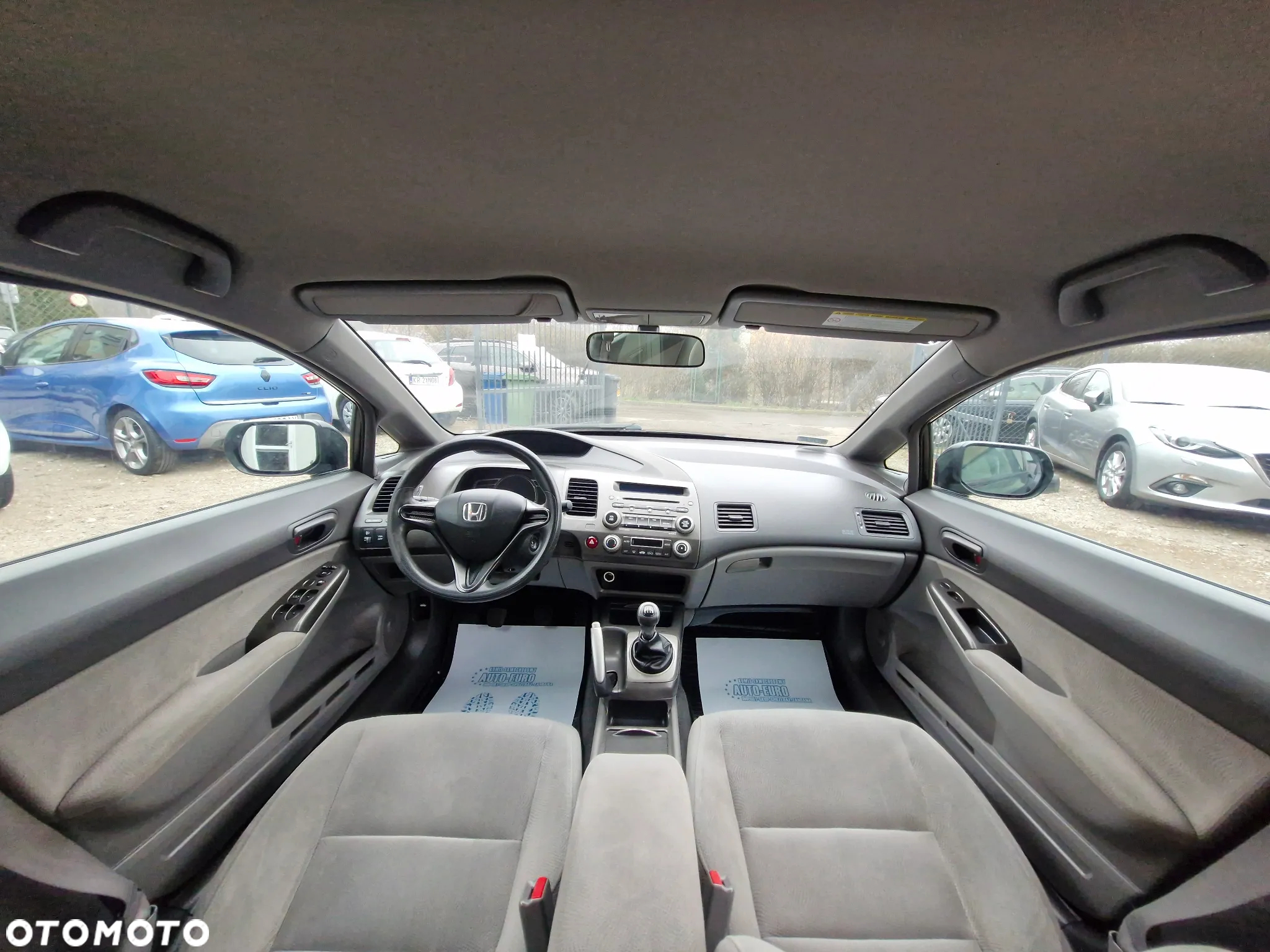 Honda Civic 1.8 Comfort - 22