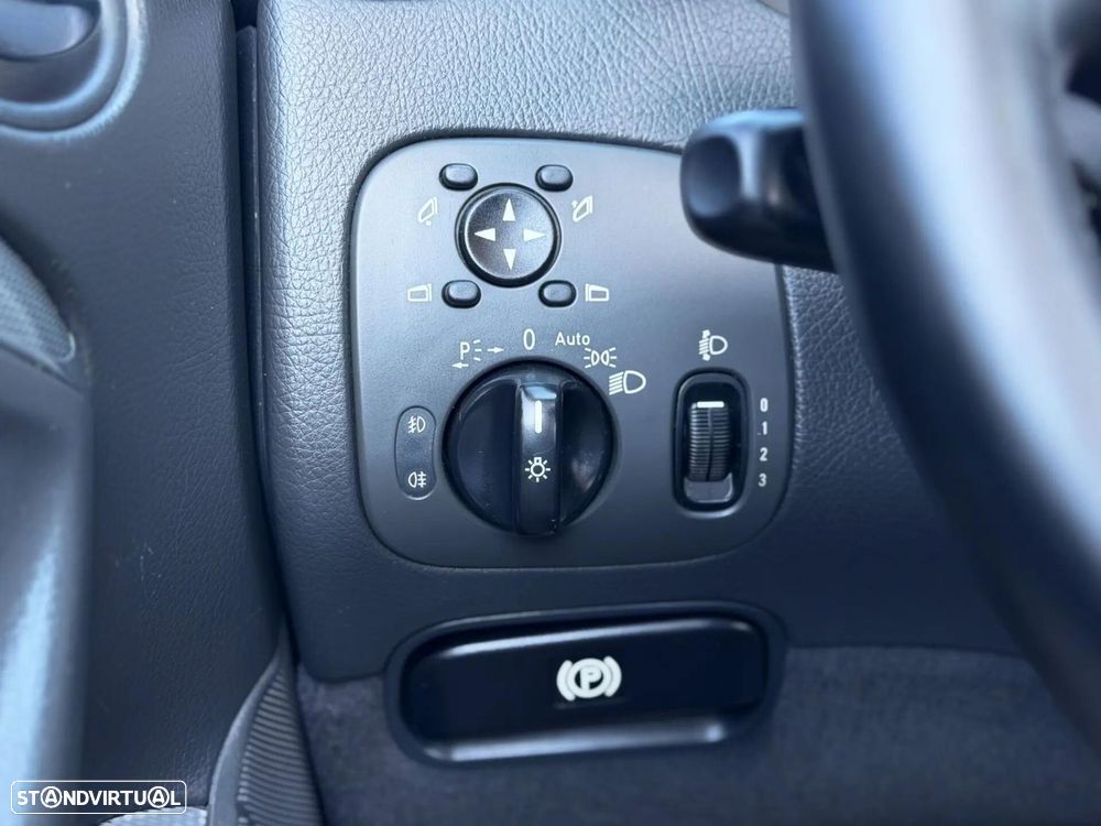 Mercedes-Benz CLK 200 K Avantgarde Aut. - 21