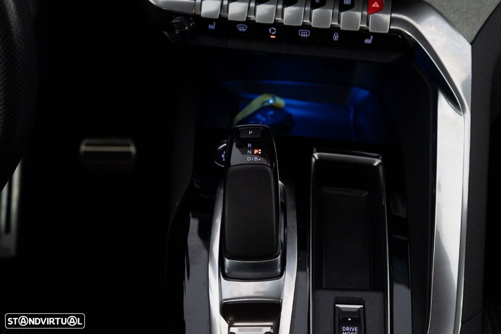 Peugeot 3008 1.6 Hybrid GT e-EAT8 - 25
