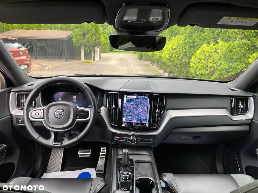 Volvo XC 60 B4 D Geartronic RDesign - 24