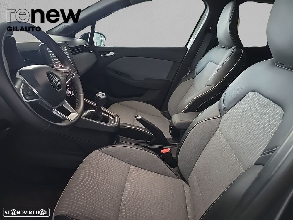 Renault Clio 1.0 TCe Techno Bi-Fuel - 13