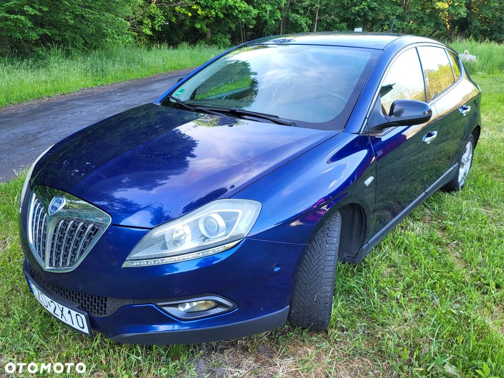 Lancia Delta 2.0 MultiJet 16v Oro - 1