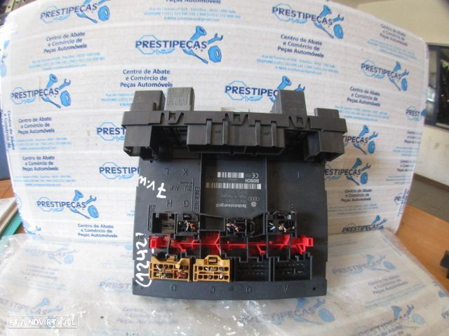 Caixa Fusiveis 8P0907279N AUDI A3 2009 2.0TDI 140CV 3P CINZA ORIGINAL BOSCH - 1