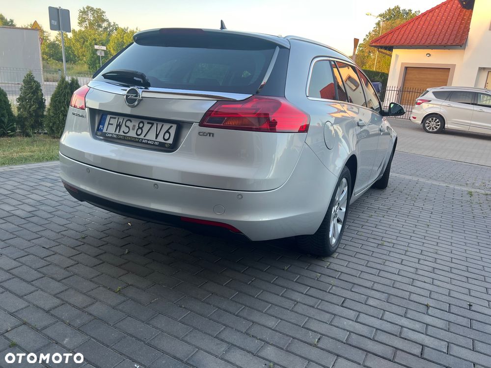 Opel Insignia - 8
