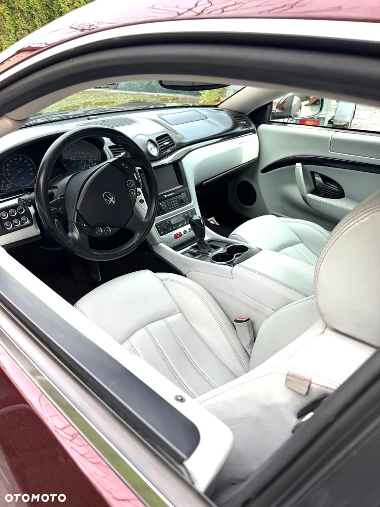 Maserati GranTurismo - 9