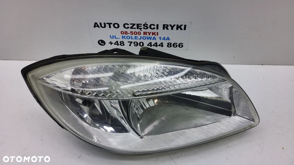 Skoda Fabia II Lampa Przód Lewa Prawa - 8