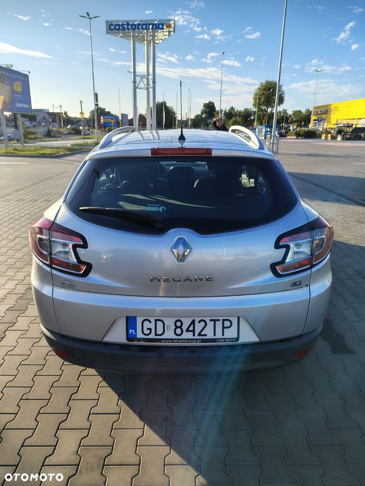 Renault Megane 1.5 dCi Energy Life EU6 - 4