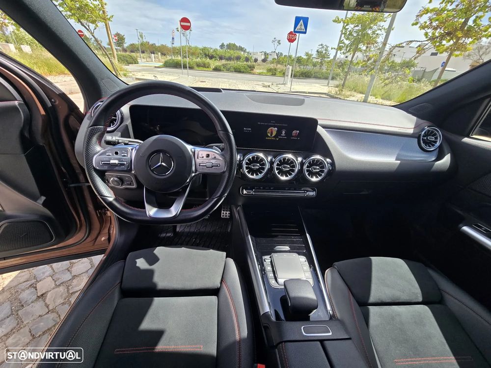 Mercedes-Benz EQA 300 4Matic - 26