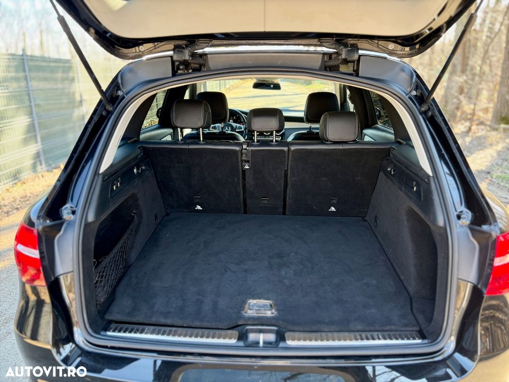 Mercedes-Benz GLC 250 d 4MATIC 9G-TRONIC AMG Line - 20