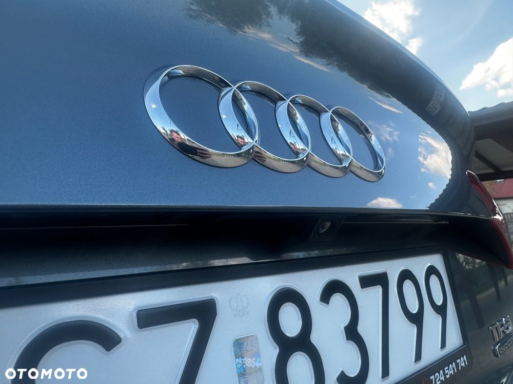 Audi A4 Limousine - 23