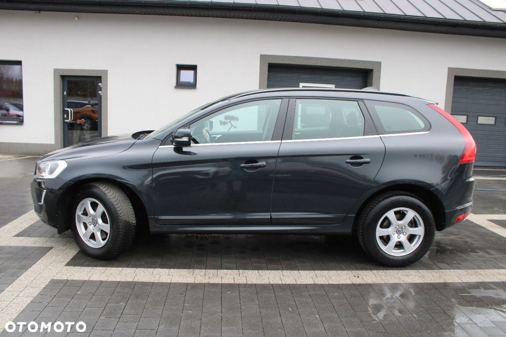 Volvo XC 60 - 4