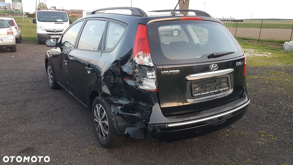 Hyundai i30 1.6 blue Style - 4