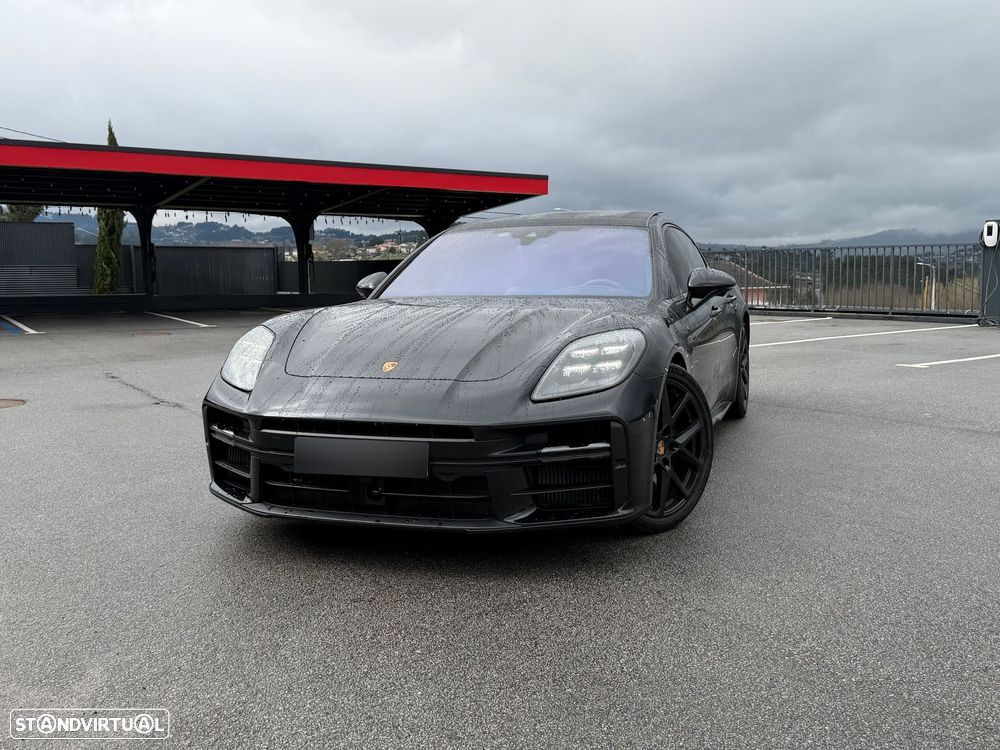 Porsche Panamera 4S E-Hybrid - 1