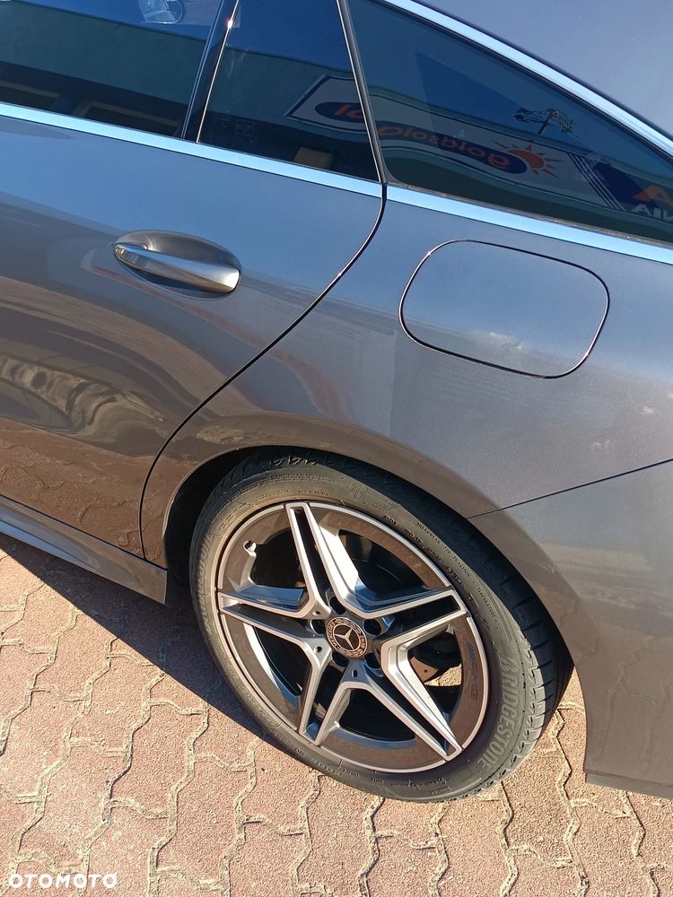 Mercedes-Benz CLA 200 AMG Line 7G-DCT - 21