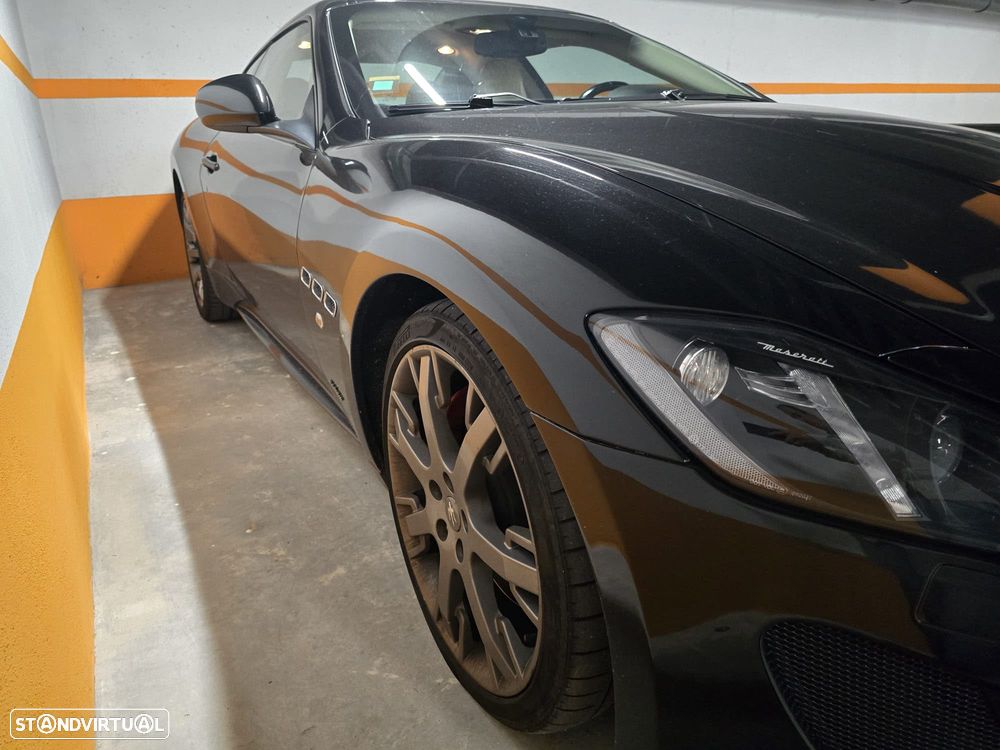Maserati Granturismo - 5
