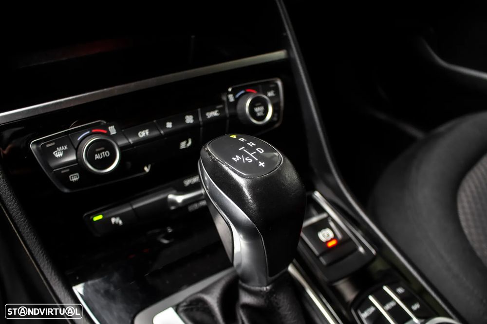 BMW 216 Gran Tourer d Aut. Advantage - 19