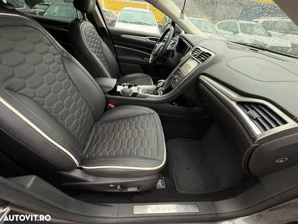 Ford Mondeo - 19