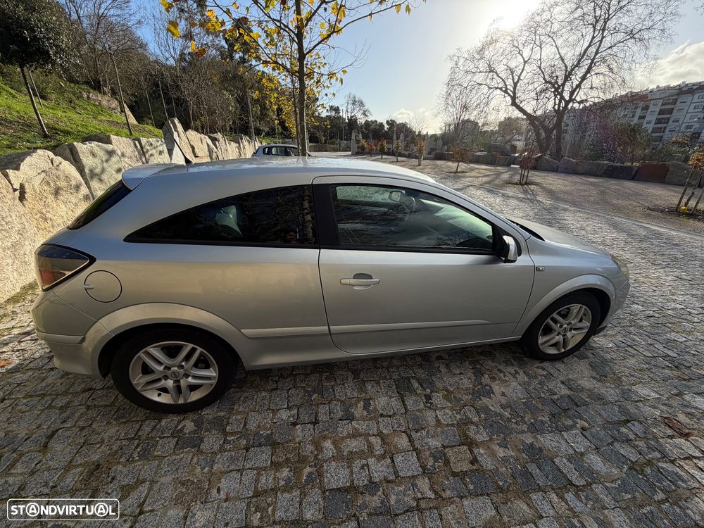 Opel Astra GTC 1.3 CDTI - 7