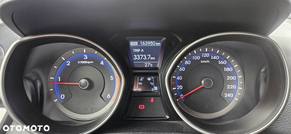 Hyundai i30 blue Kombi 1.6 CRDi Classic Navigation - 8