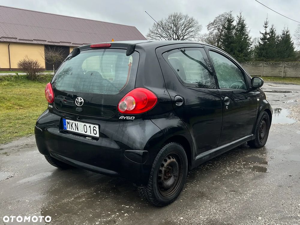 Toyota Aygo - 9