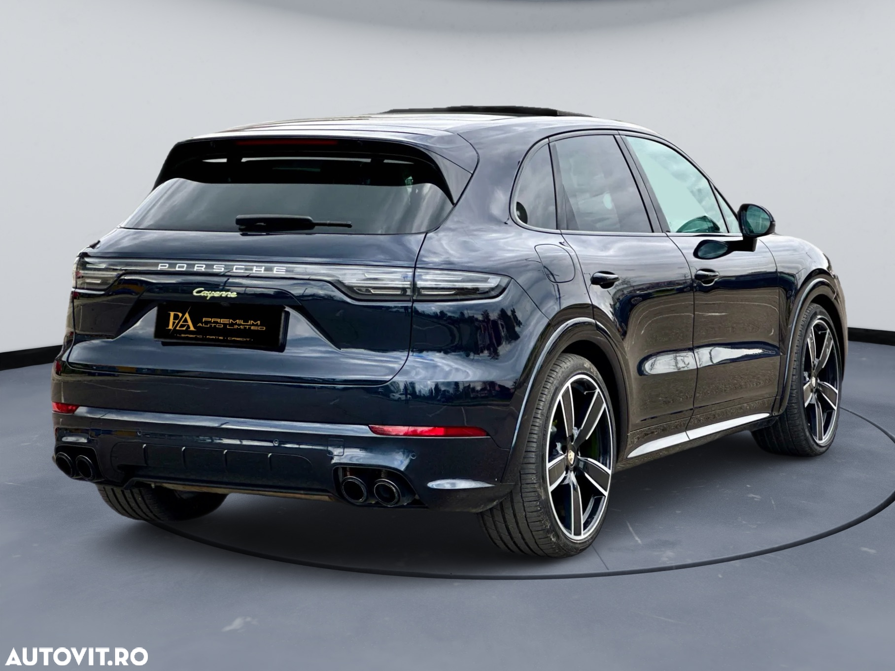 Porsche Cayenne - 5