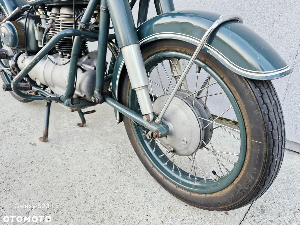 BMW R - 25