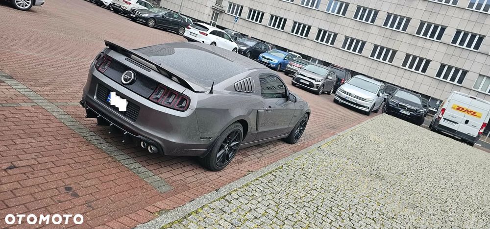 Ford Mustang 5.0 V8 GT Premium - 5