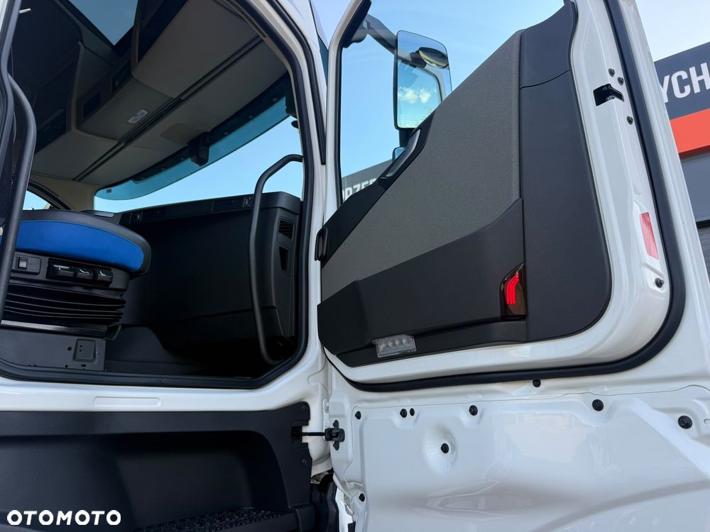 Volvo FH500 /EURO6/FULL LED/NAVI/KLIMA.POSTOJOWA/SPROWADZONY - 29