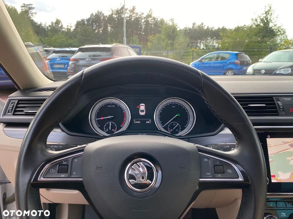 Skoda Superb 1.5 TSI ACT Style DSG - 30