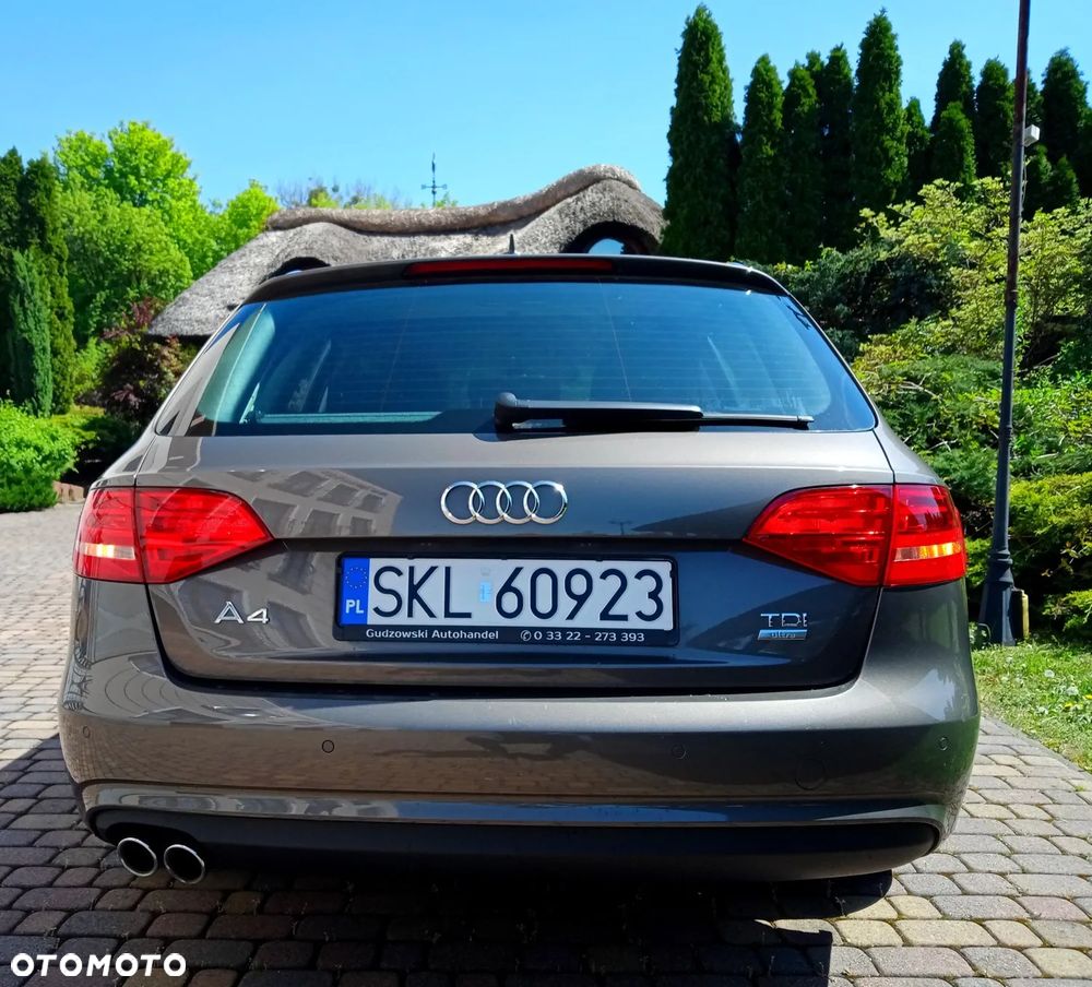 Audi A4 Avant - 15