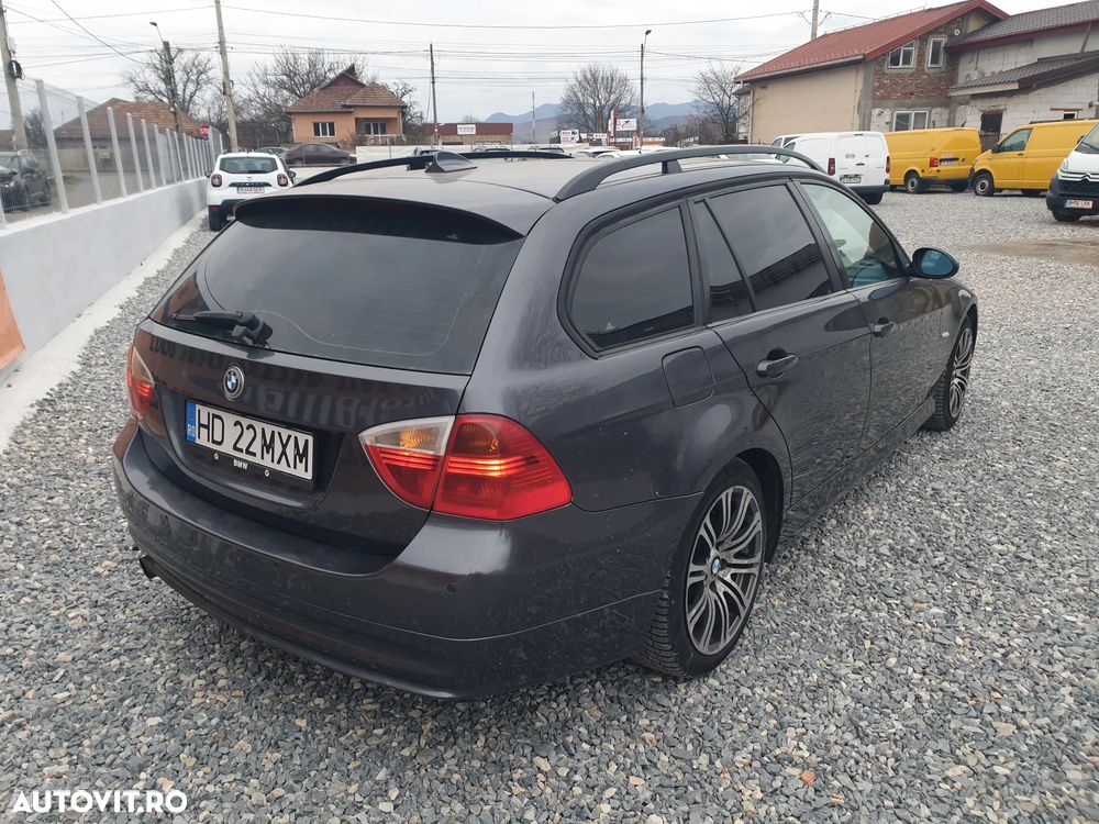 BMW Seria 3 320d DPF Efficient Dynamics Edition - 6