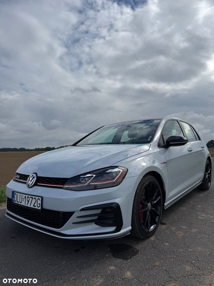 Volkswagen Golf 2.0 TSI GTI TCR DSG - 4