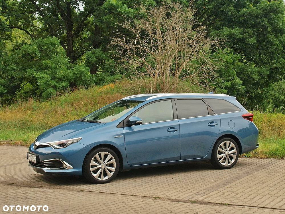 Toyota Auris - 17