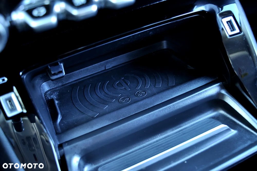 Peugeot 2008 1.5 BlueHDi Allure Pack S&S EAT8 - 33