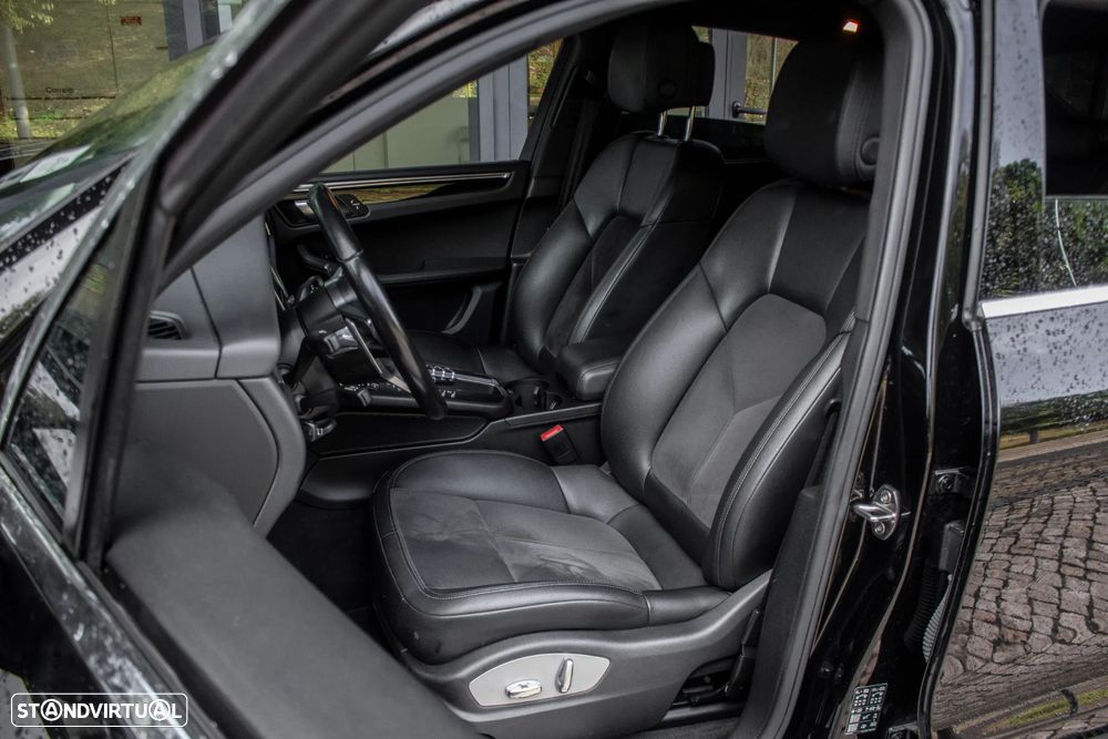 Porsche Macan S - 31