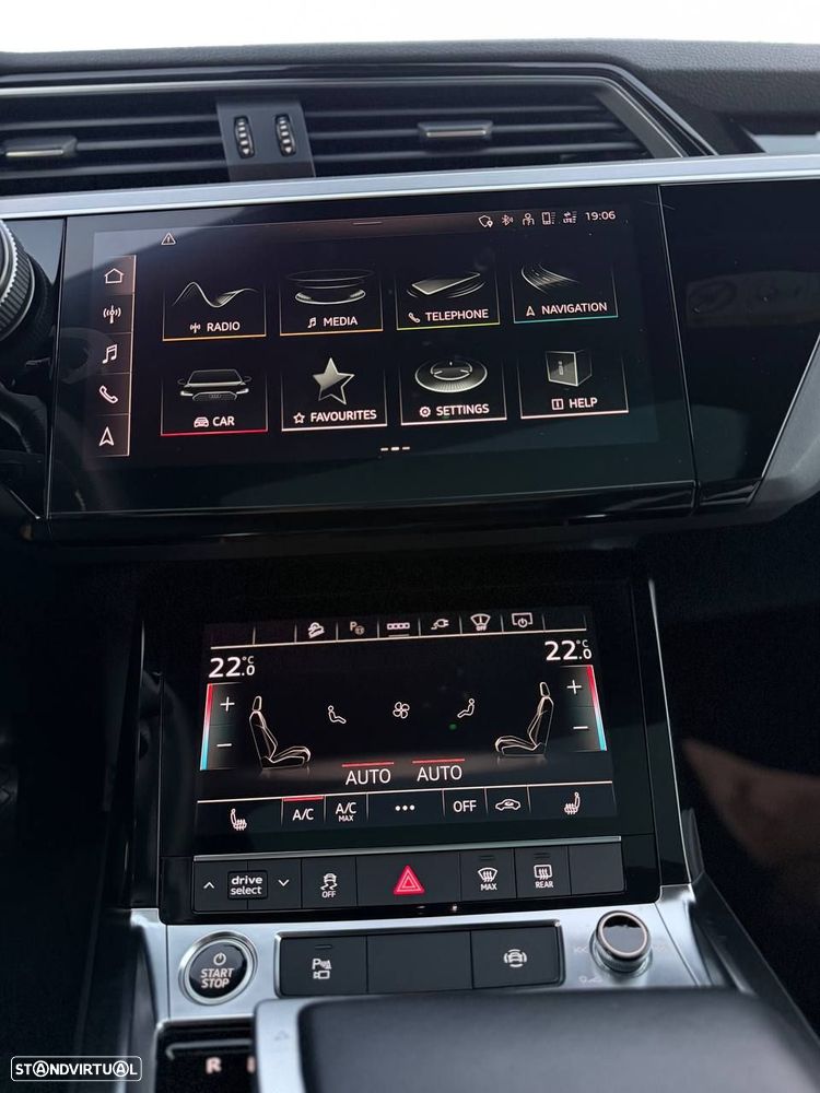 Audi e-tron 55 quattro S line - 10