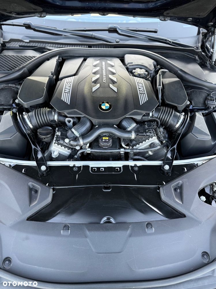 BMW Seria 8 M850i xDrive - 18