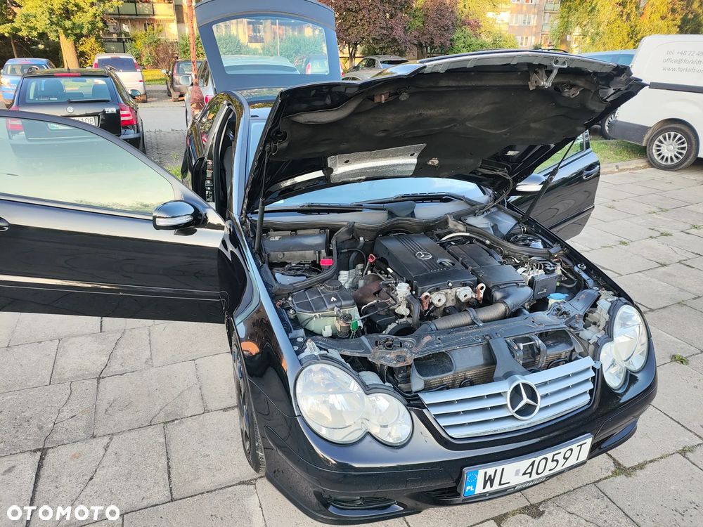 Mercedes-Benz Klasa C 200 Kompressor - 22